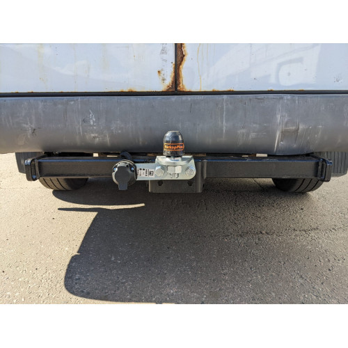 Фаркоп Motodor на MERCEDES Sprinter Classic 2013–  Арт. 91202F (без ступеньки)