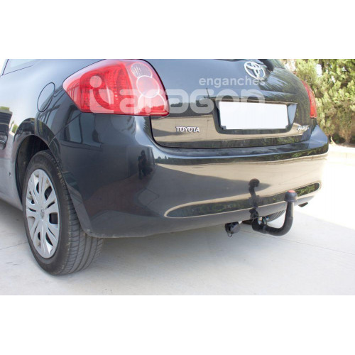 Фаркоп ARAGON на TOYOTA Auris 2007–  Арт. E6417AV 