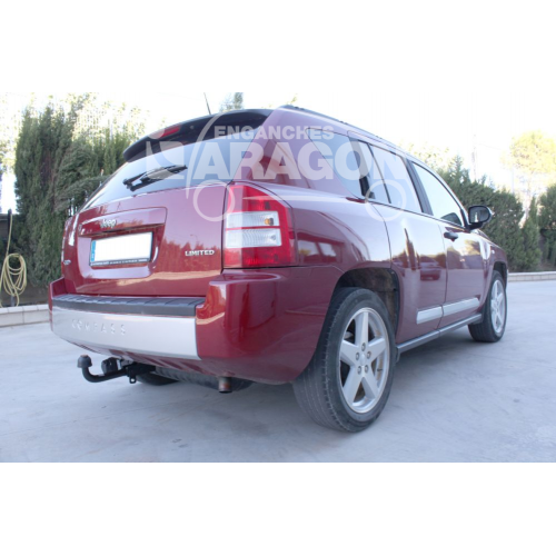 Фаркоп ARAGON на JEEP Compass 2006–2011  Арт. E2904AA 
