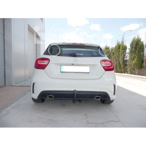 Фаркоп ARAGON на MERCEDES A-class 2012–2015  Арт. E4111CV (AMG Line)