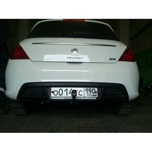 Фаркоп Avtos на PEUGEOT 308 2007-2013 Арт.PE 02
